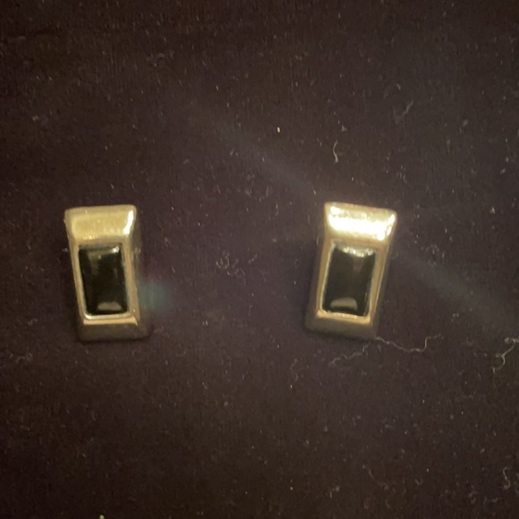 Silver and black pendant and earrings set. - Picture 3 of 5